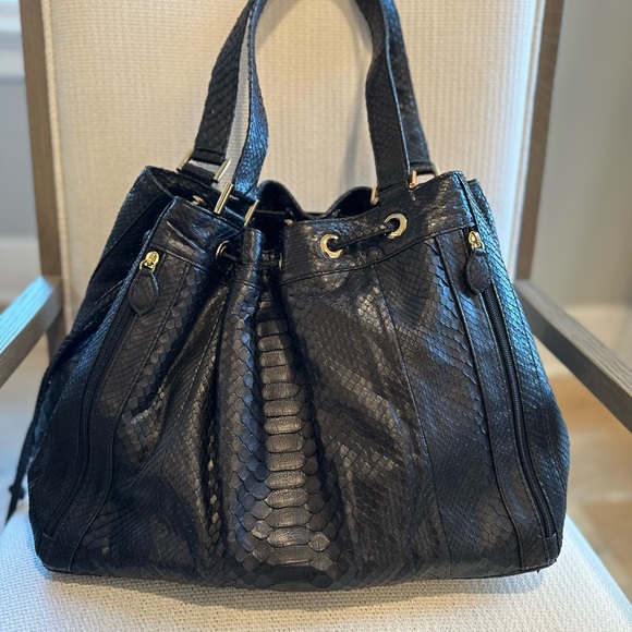 Eileen Kramer Genuine Python Black Shoulder Bag Hobo Purse With Gold Hardware - Picture 3 of 12